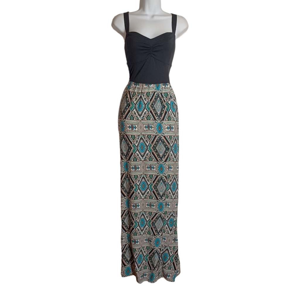 Elegant Black and Teal Patterned Maxi Dress